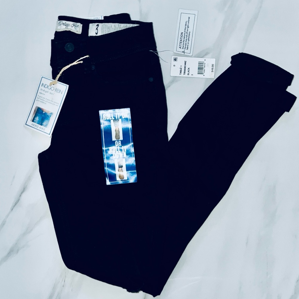 $7 sale Indigo Rein MID-RISE jeans size 3 - Picture 3 of 11